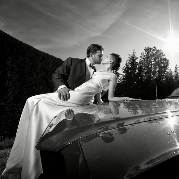 Meet your Posher, Jennifer - Picture 1 of 1